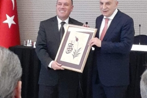 ANKARA Keçiören Neşet Ertaş Kültür ve Sanat Merkezi Türk Edebiyatı Dergisi Özel Paneli, SANAT KÖPRÜLERİ Paneli, Söyleşileri , karma sergi ve muhtelif work-shoplar , sosyal sorumluluk projesi , Gala gecesi, teknik gezi Etkinlikleri01-02-03-04 Aralık 2022